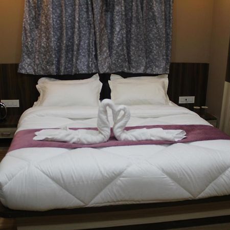 Hotel Oak Namchi Extérieur photo
